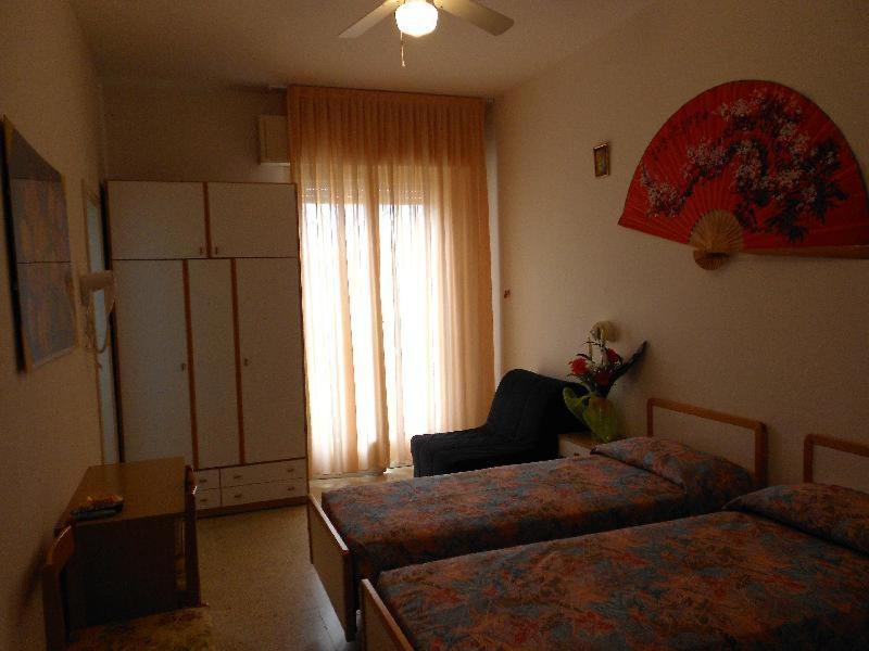 Hotel Vevey Rimini Luaran gambar